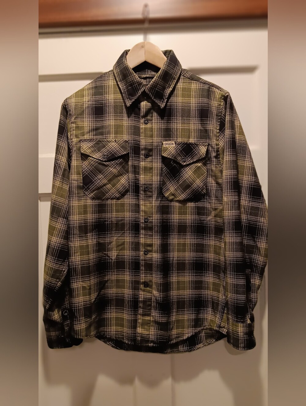 DIXXON Active Olive & Black Plaid Long-Sleeve Snap-Up Shirt. Men's XS.
